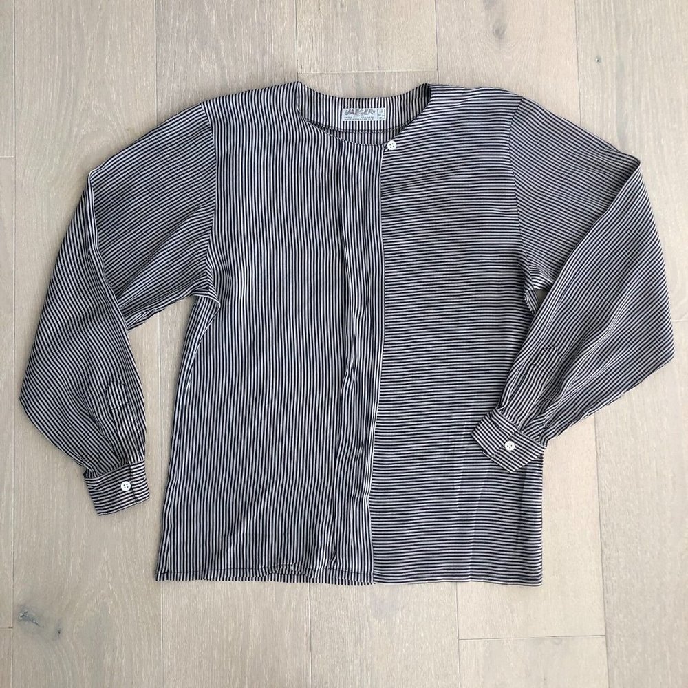 Vintage 80s Jaegar Navy Blue Beige Micro Stripe Collarless L/S Blouse Career Top